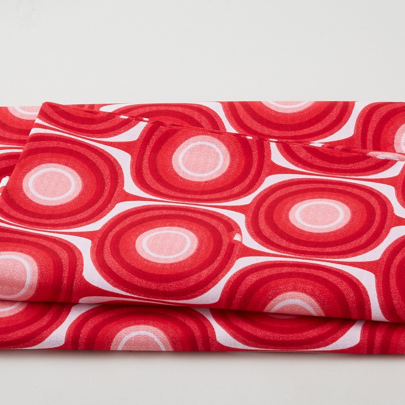 Squircle – Squircle Design Red/White 108″ Wide 3 Yard Cut