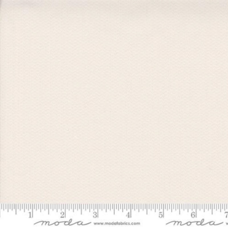 Itty Bitty BG ~ Diamond Texture ~ 49280 12 Off White 1/2 Yard
